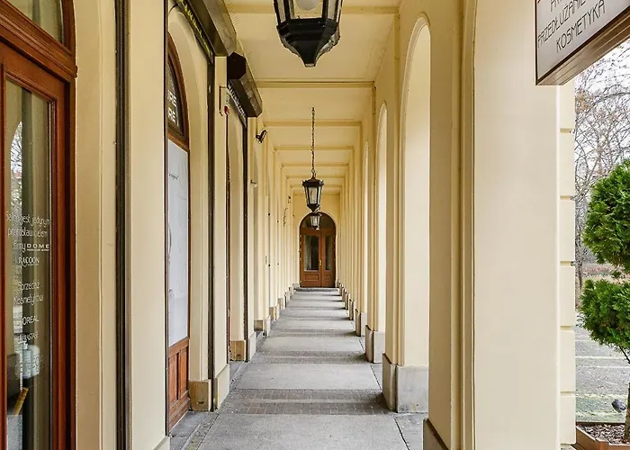 P&o Serviced Warecka Street وارسو